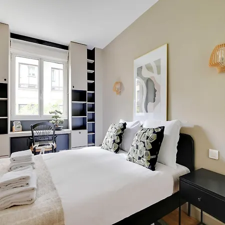 Appartamento Elegant Parisian -2br 4p- Eiffel Tower Parigi