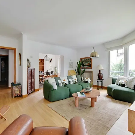 Elegant Parisian -2br 4p- Eiffel Tower * Parigi