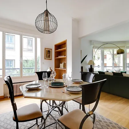 Elegant Parisian -2br 4p- Eiffel Tower Appartamento